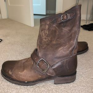 FRYE brown boots, new out of the box!